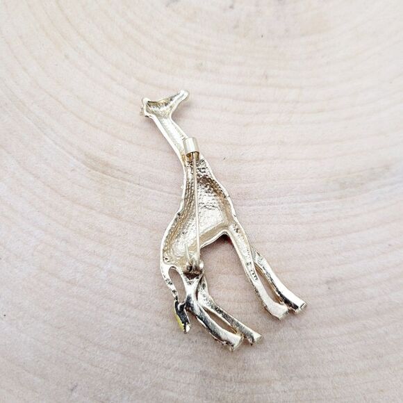 Brand New Giraffe Brooch Pin - Picture 4 of 7